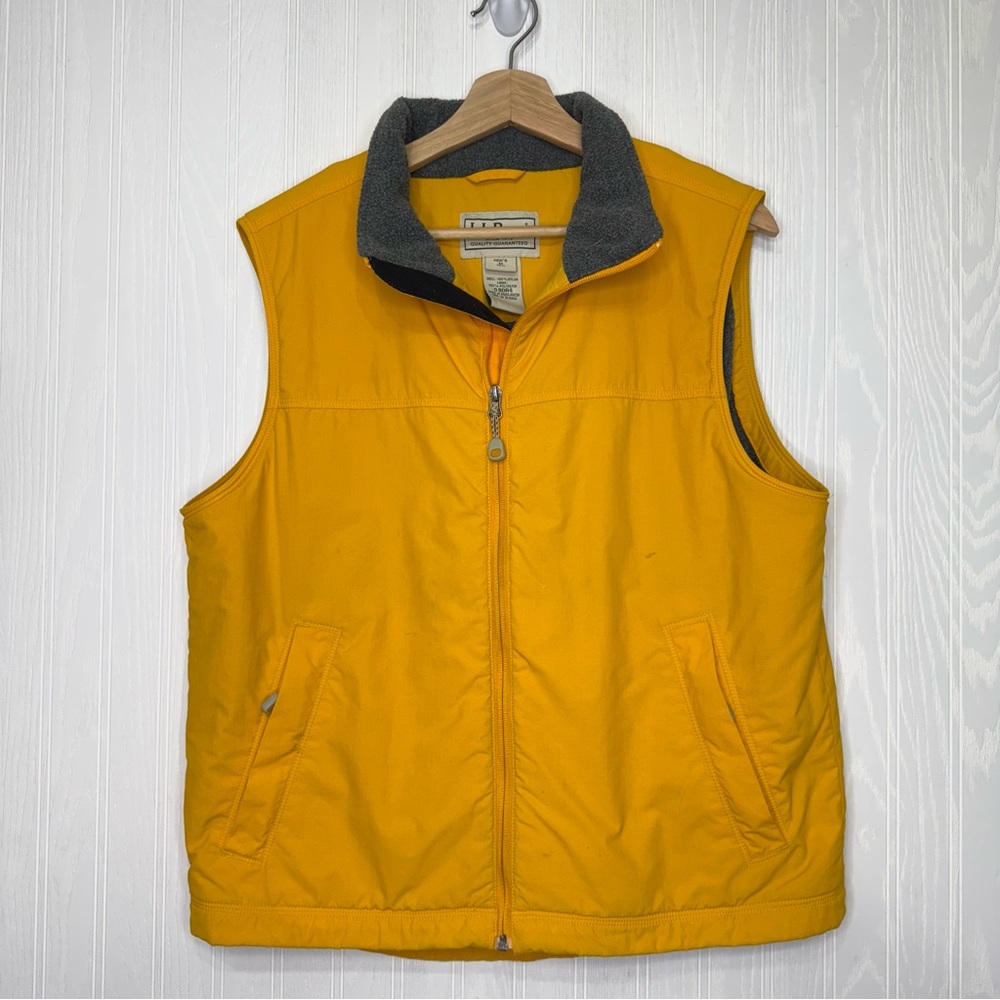 L.L. Bean fleece lined zip up vest size M